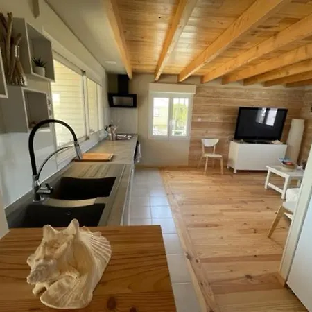 Chalet Chaleureux Plage 6c57all10 Gruissan