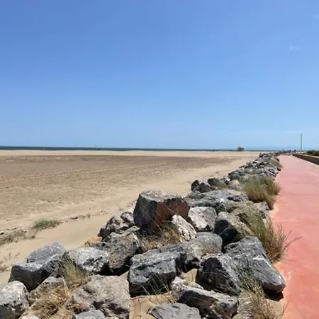 Chalet Chalet Chaleureux Plage 6c57all10 Gruissan